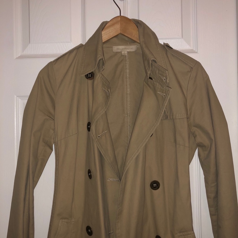 Trench coat - Picture 3 of 3